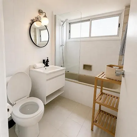 2br Seafront In Center With Community Pool *