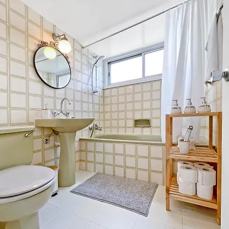 2br Seafront In Center With Community Pool